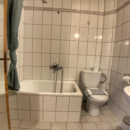 Apsis Hotel 3*