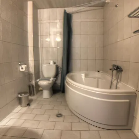 Apsis Hotel 3*